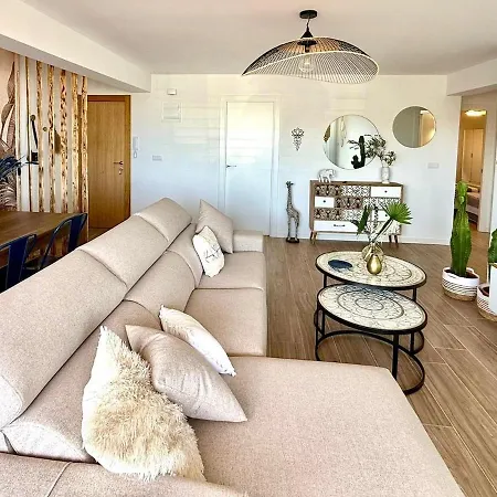 Modern Oasis By The Sea * Playa de Gandia